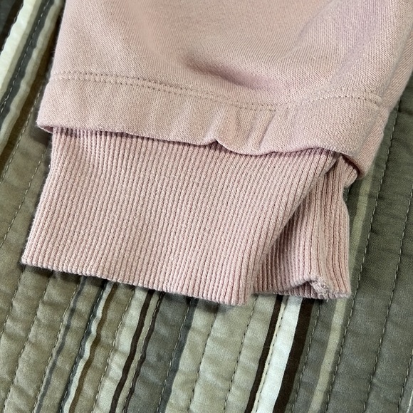 Under Armour Sweat Pant Capri’s Size Small - Picture 3 of 5